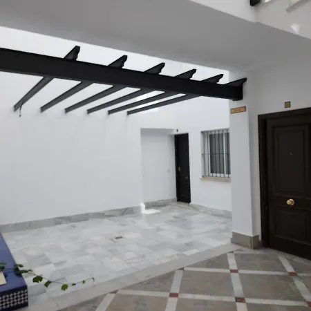 Allo Francos I Centro 2 جيريز