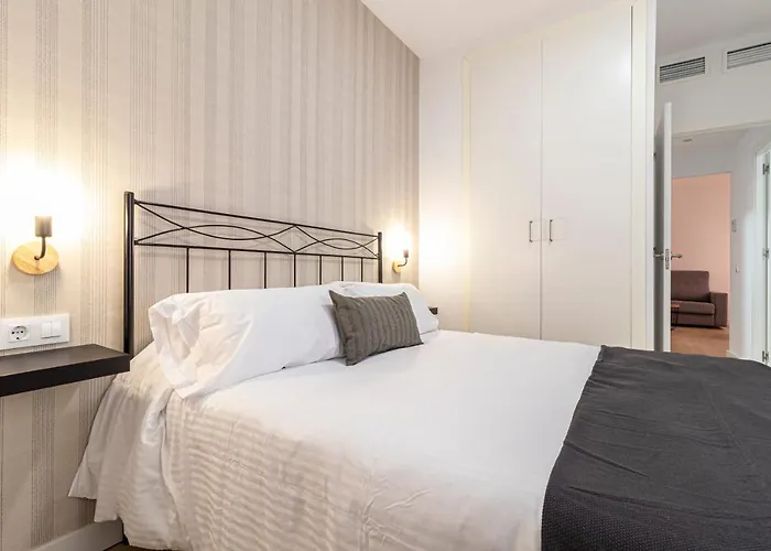 Allo Francos I Centro 2 アパート